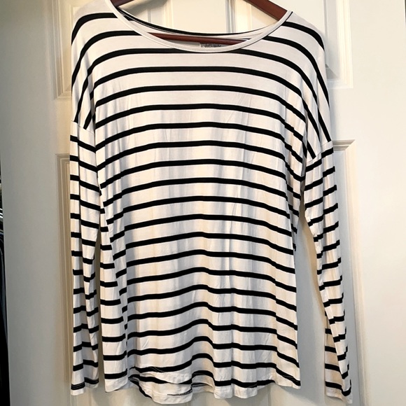 Striped Tickled Teal Dolmen shirt - Picture 2 of 4